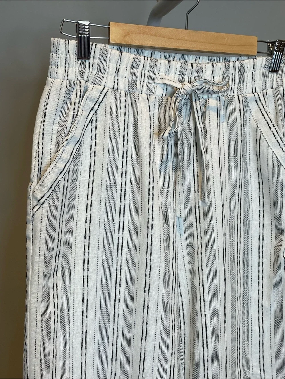 Sienna Sky 97% Cotton Lightweight Black/White Stripe Drawstring Wide-Leg Pants
